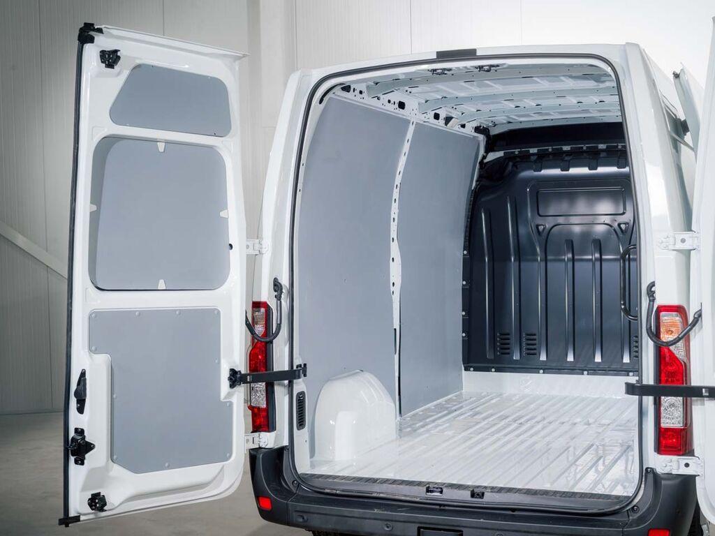Habillage des latéraux pour Nissan Interstar 2024-2025